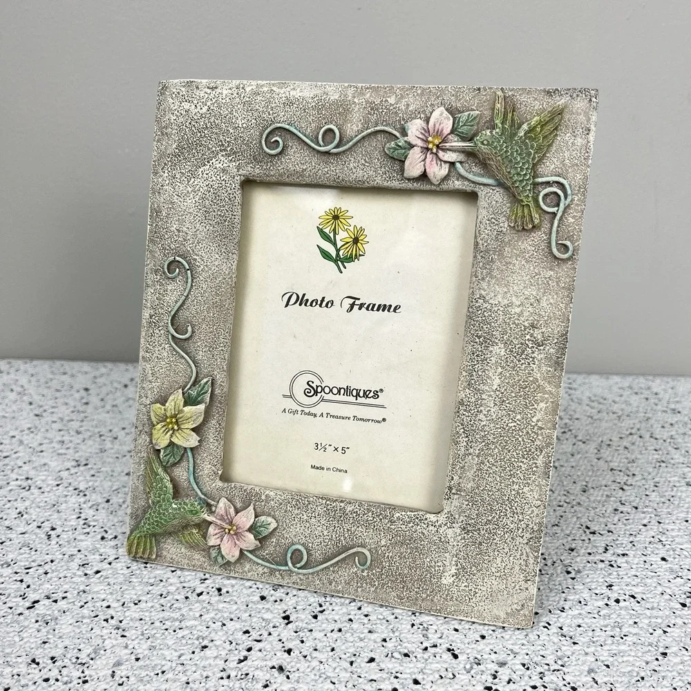 Spoontiques Hummingbird Flower Picture Photo Frame‎ Resin 3.5